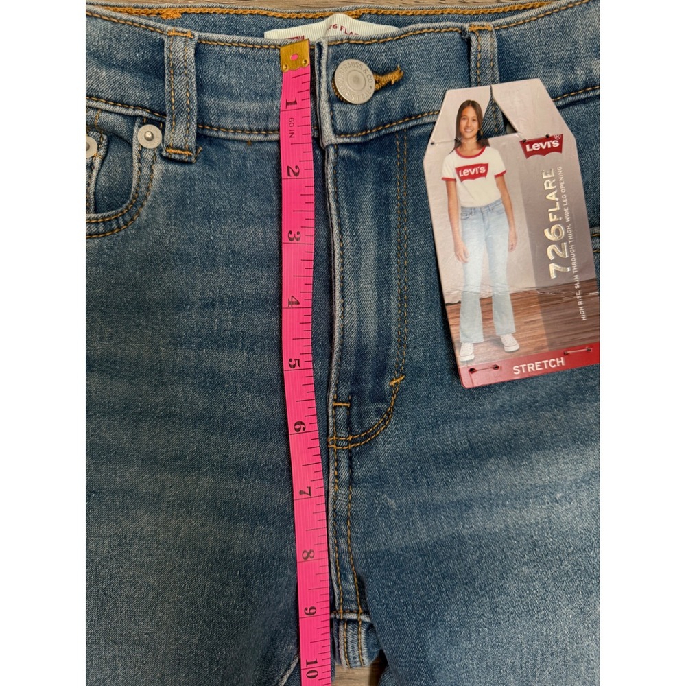 NWT Levi's 726 High Rise Flare Jeans Girls Size 10 Light Wash Stretch Denim - Picture 12 of 12